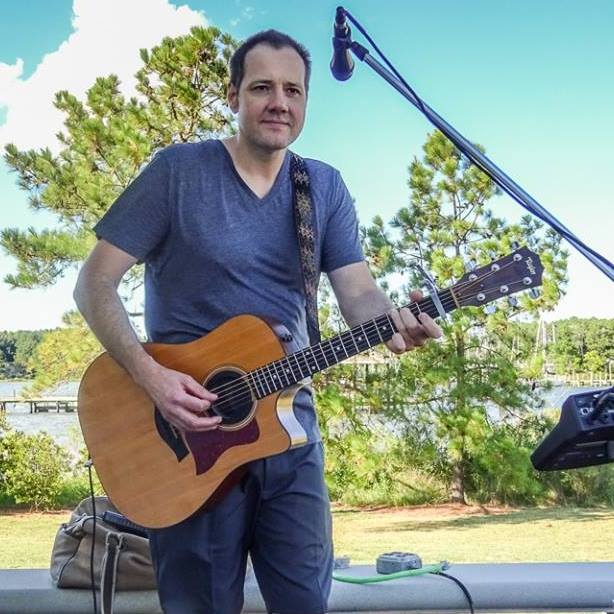 Live Music with Mike DeMoss for Thai  Tunes