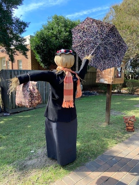 Scarecrow Stroll in Downtown Smithfield