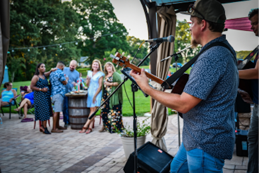 Live Music at SummerWind Winery