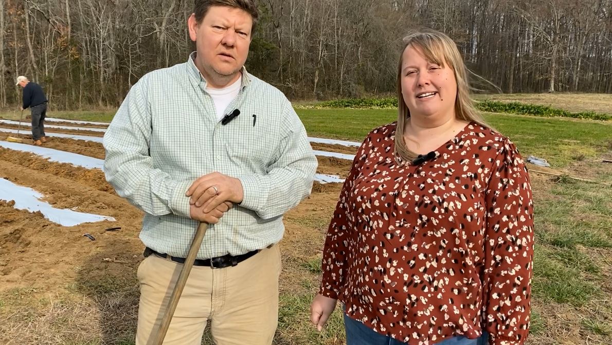 FarmTalk visits the Farmers of the Smithfield Farmers Market!