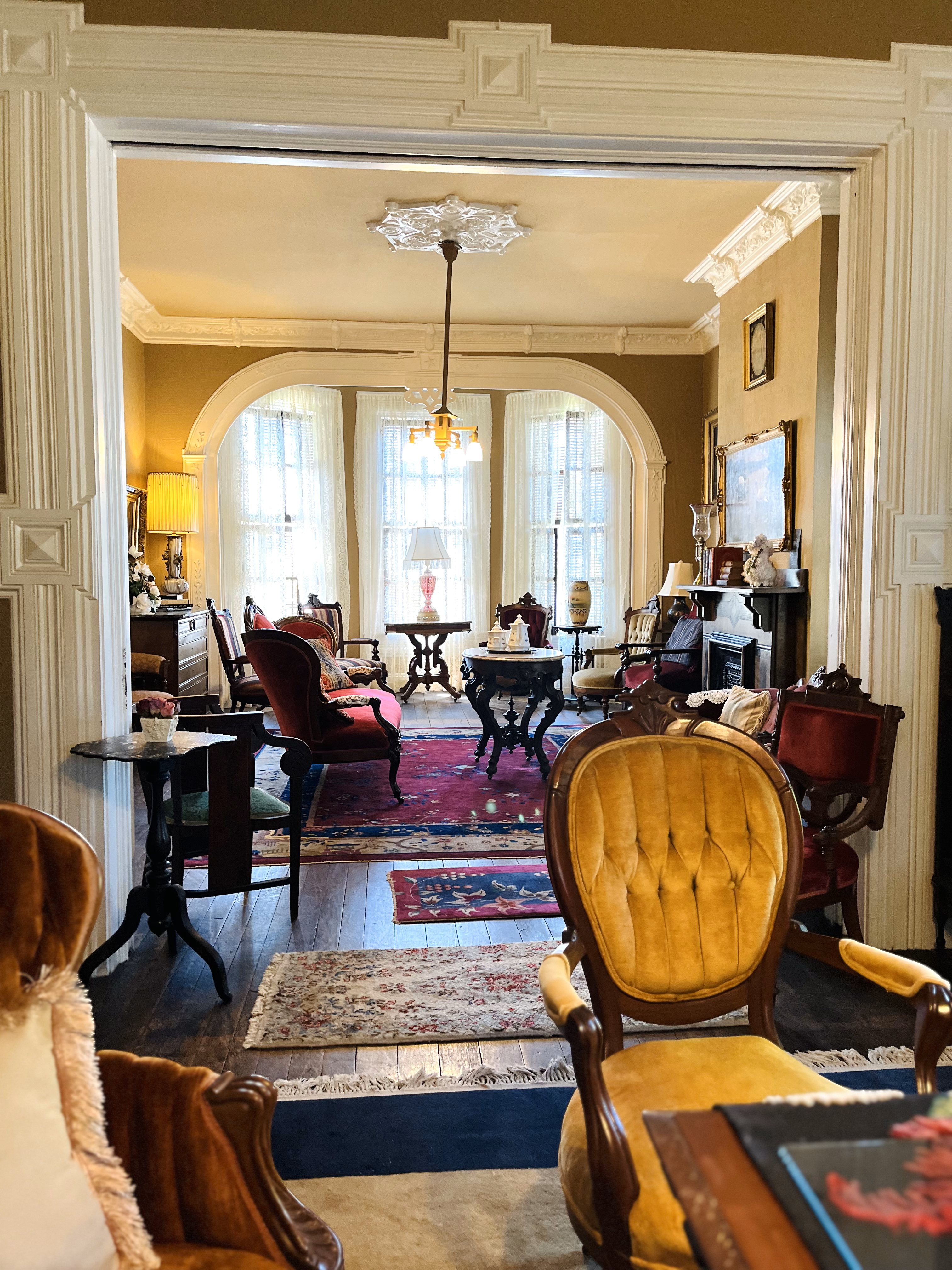 Mansion on Main Bed and Breakfast 1889 Thomas House